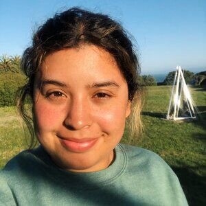 Meet your Posher, Anacristina